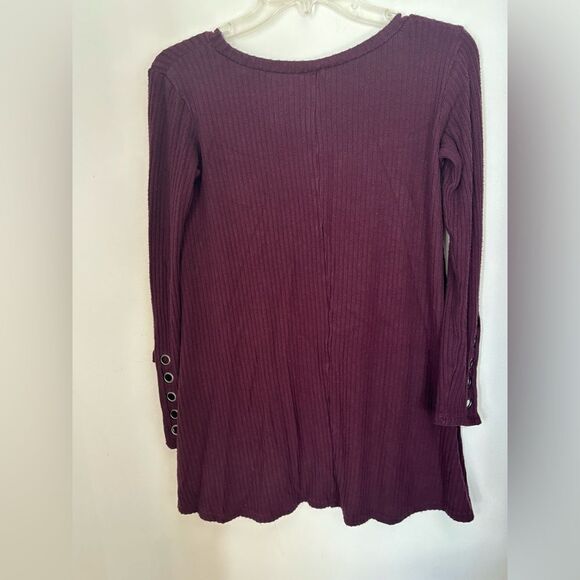 American Eagle sweater with sleeve details size XS - Picture 10 of 13